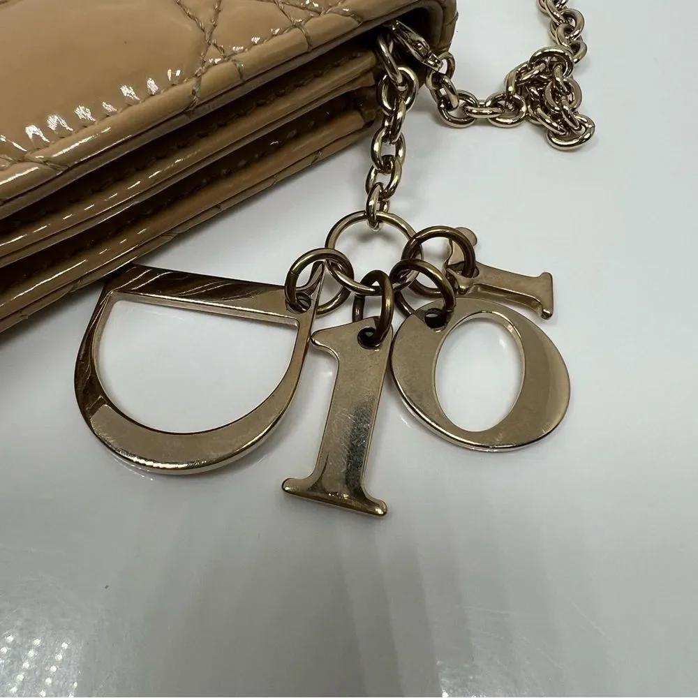 Lady Dior Clutch Patent Leather Beige - Picture 11 of 13